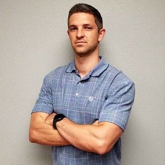 Dr. Caleb Burgees, Doctor Physical Therapy